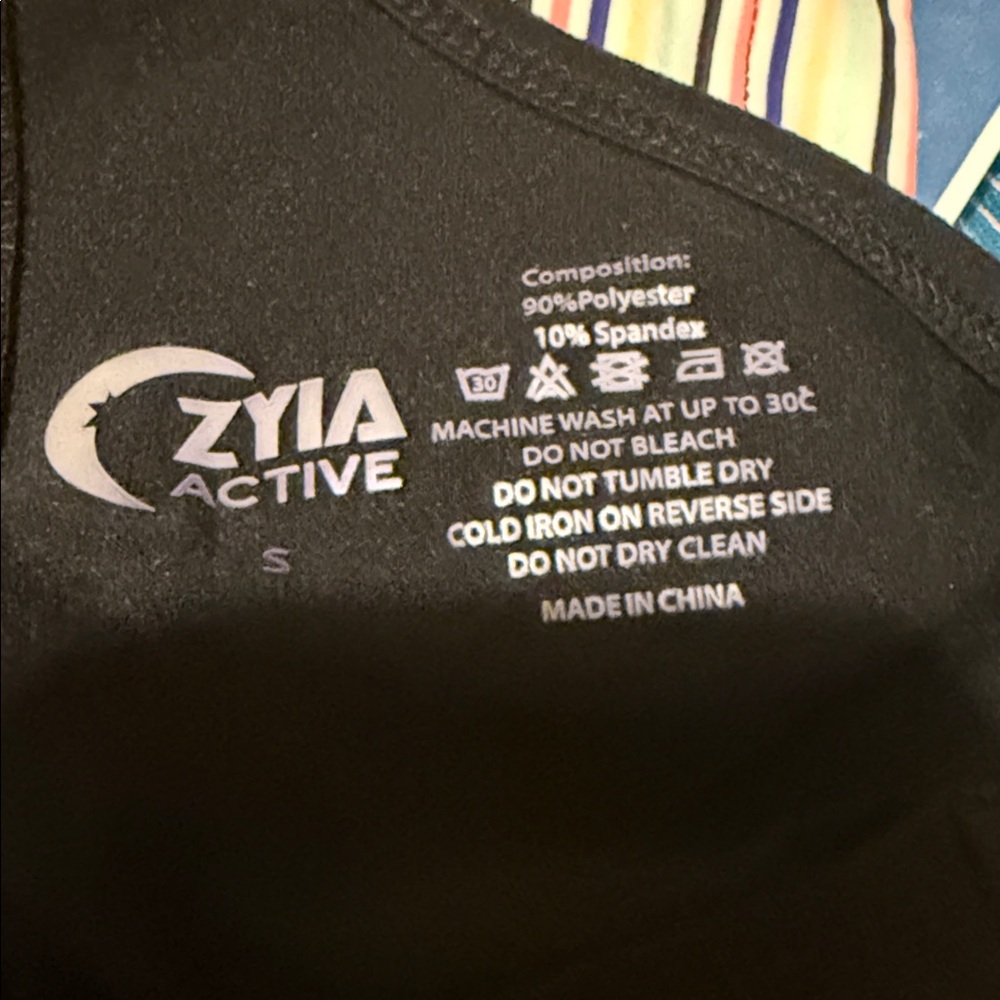 Zyia Active Black Racerback Tank Top Small - Picture 9 of 9